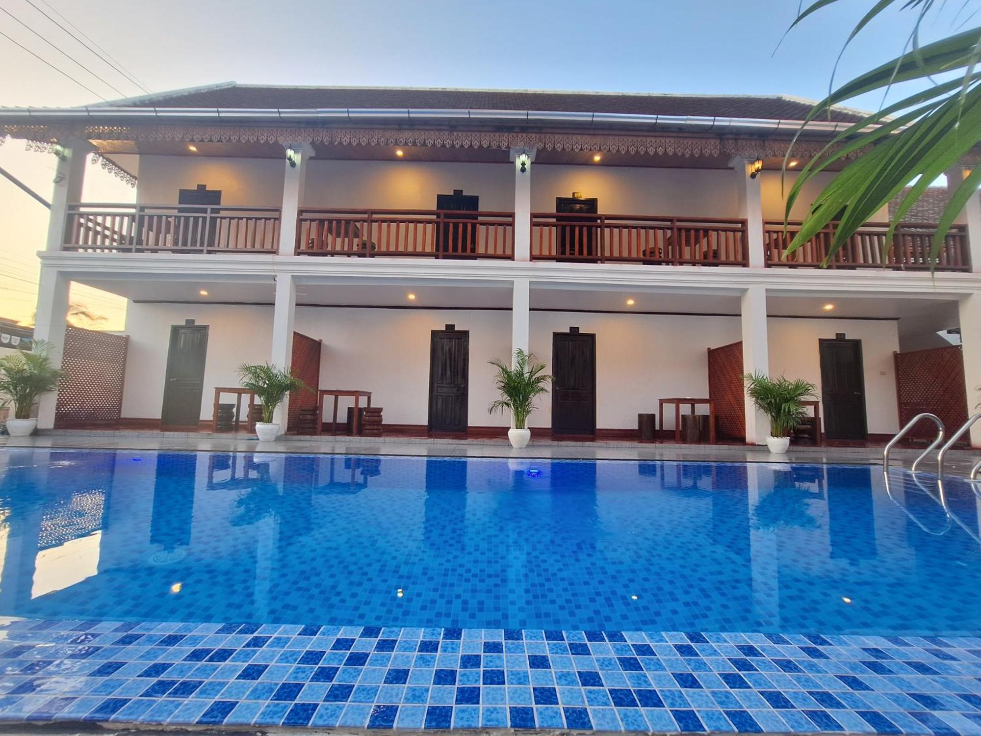 Luang Prabang Pavilion Hotel & Travel Exterior foto