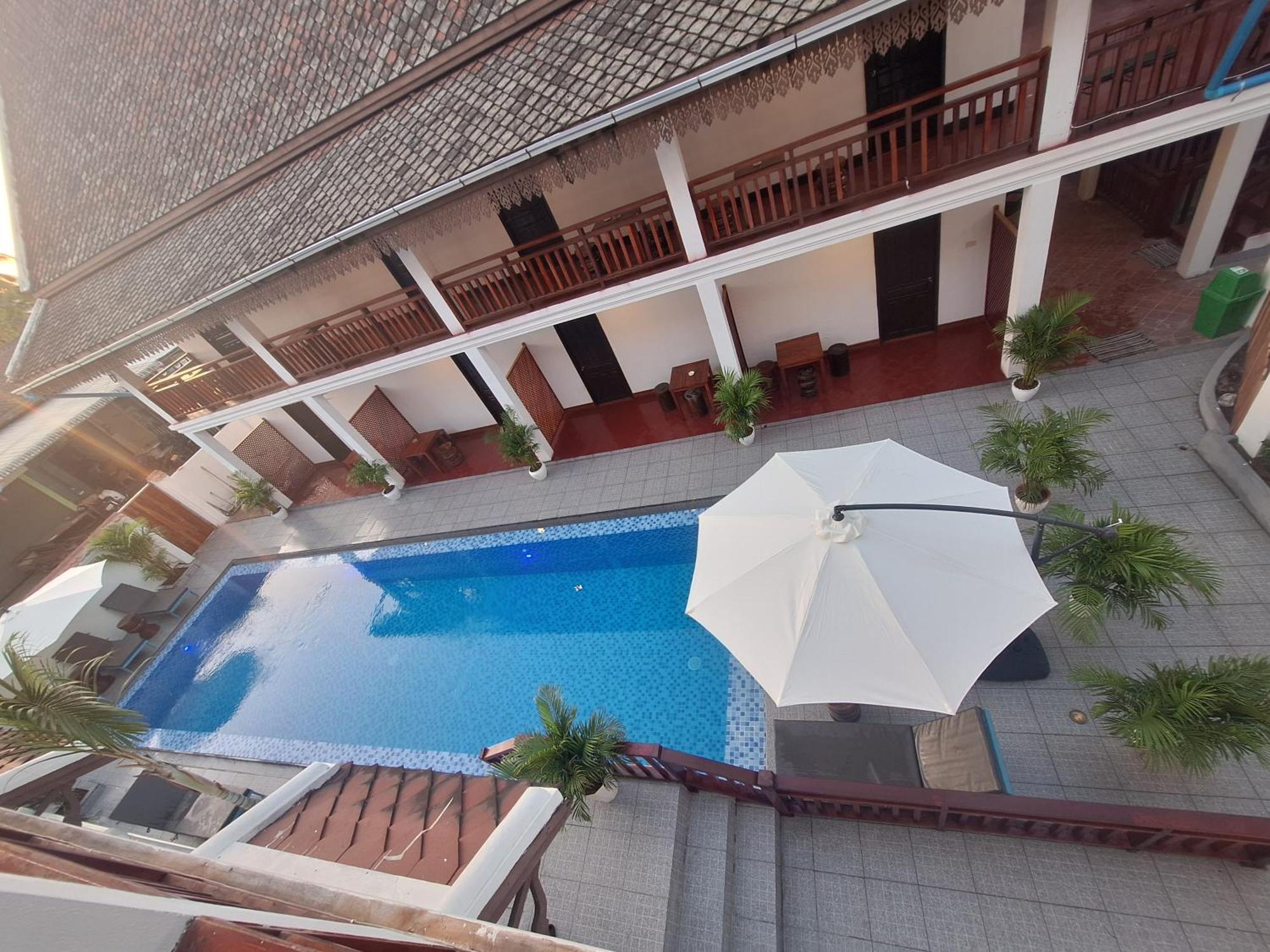 Luang Prabang Pavilion Hotel & Travel Exterior foto