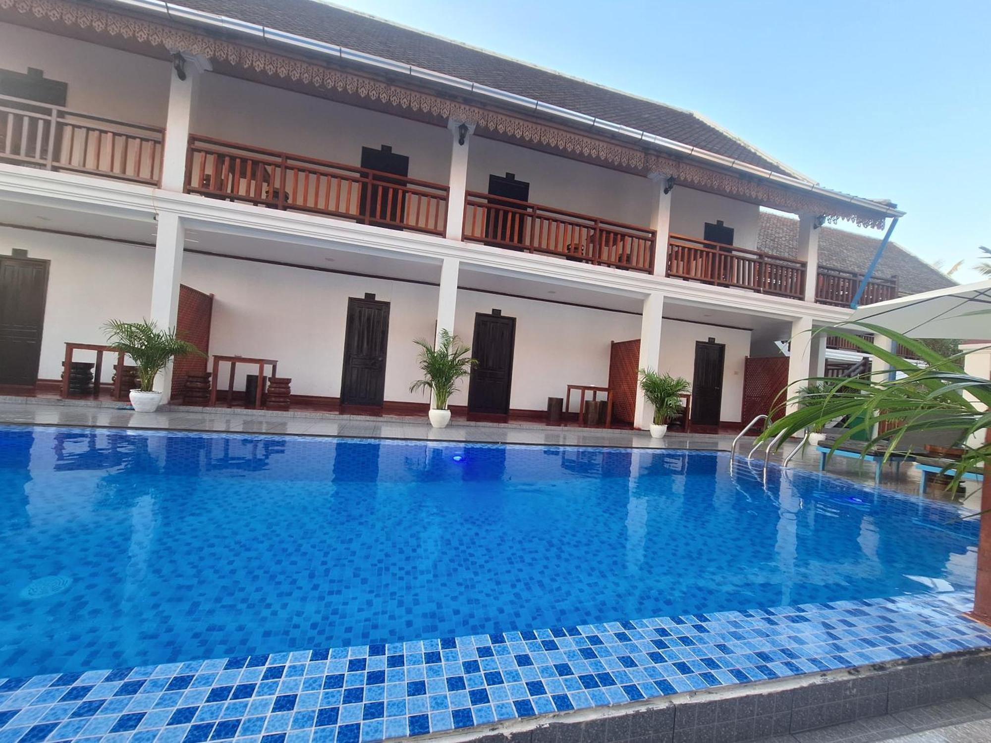 Luang Prabang Pavilion Hotel & Travel Exterior foto